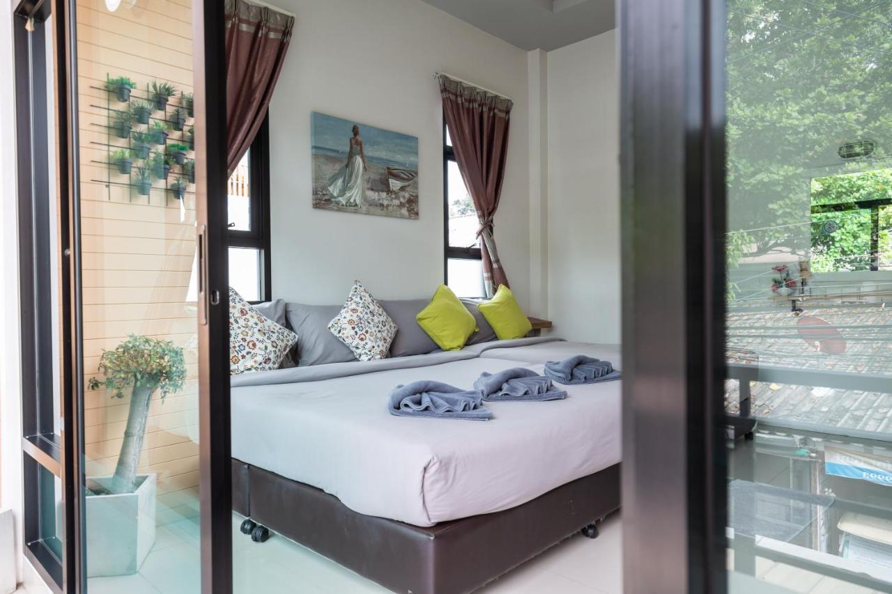 Samed Big Whale Rayong Exterior foto